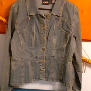 For sale vintage! Bill blass denim jacket  size pxl